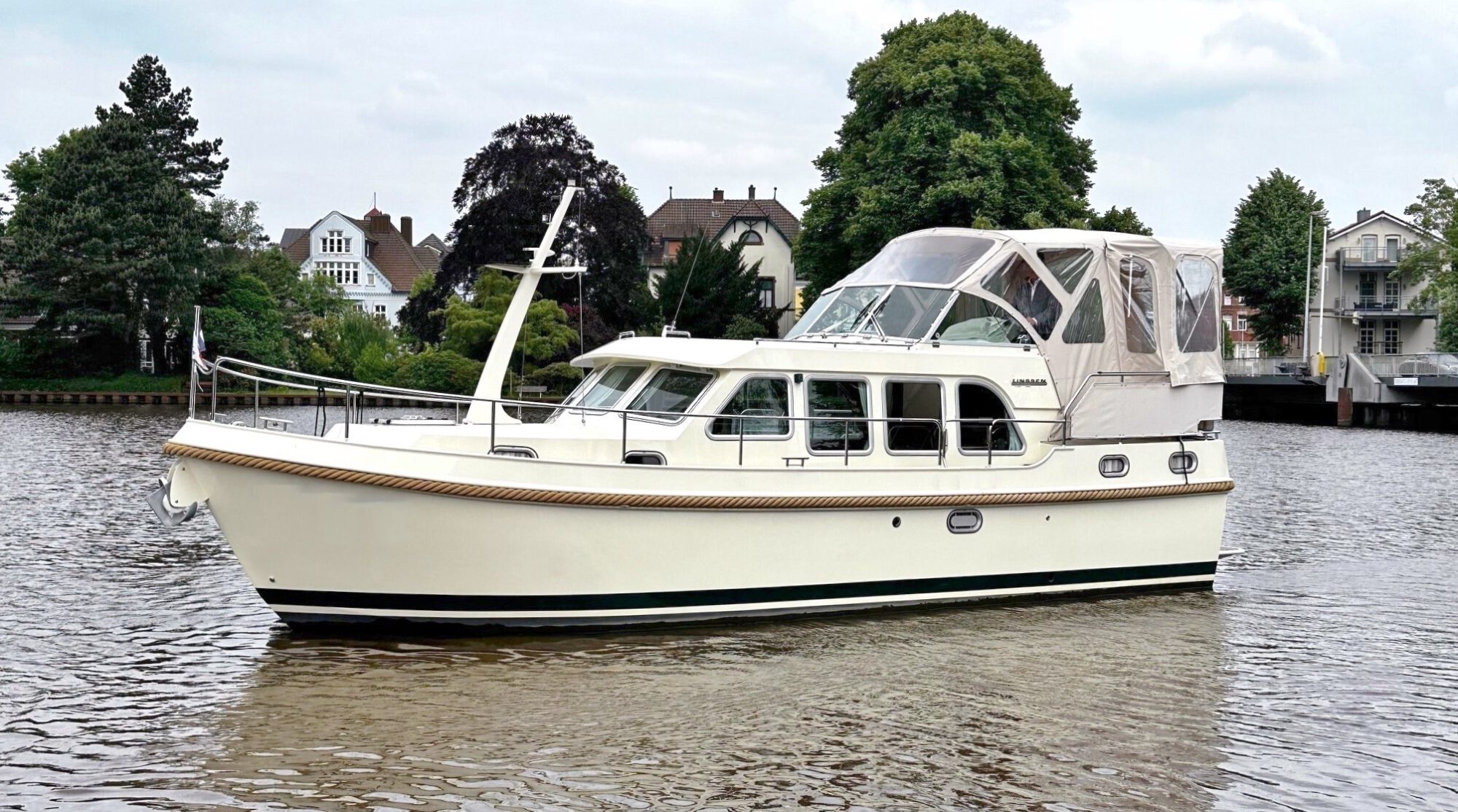 Linssen Grand Sturdy 33.9 AC